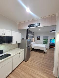 Charming Hideaway 1 BR APT 10 min to UGA - 4