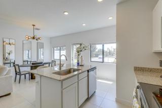 Golf Getaway 6 Mi to Coast Palm Beach Convenience - 1