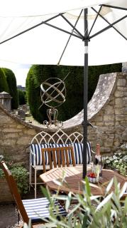 Elegant Three-Bedroom Cottage - Painswick - 7