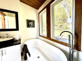 La Libellule- The Zen Lake House in Tremblant - - 6