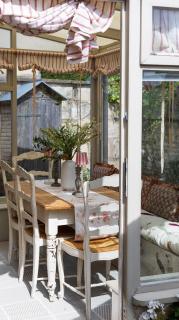 Elegant Three-Bedroom Cottage - Painswick - 1