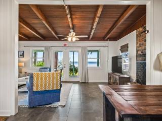 Goat By The Bay- Bayfront Home - Panacea - 6
