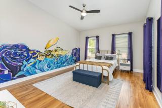 Queen City's Den Nest Uptown - 1