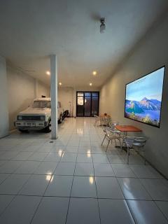 Pasuruan heritage guest house - - 2