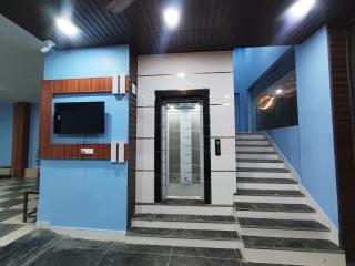 Jai Shree radhay Krishna dham hotel - 9