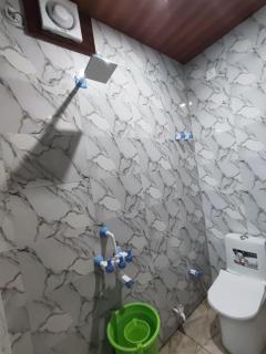 Jai Shree radhay Krishna dham hotel - 6