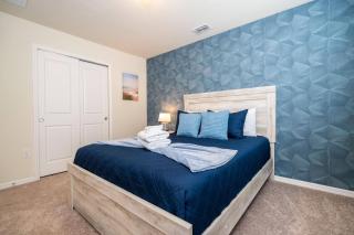 Windsor Cay 7BR water park free - 2