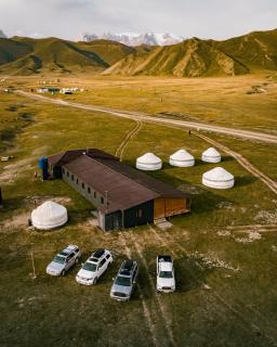 Yurt camp Kolsuu At Bashy - - 2