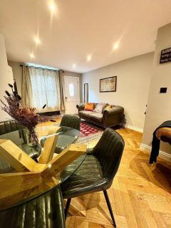 Central 2br I Pets I Parking - Hereford - 8