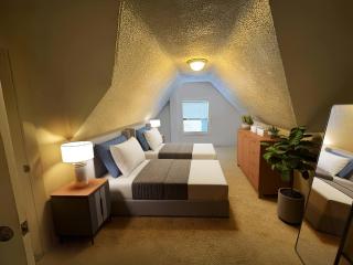 4BDR|Tufts|Train|Free Parking - 7