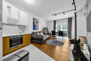 Wola Apt - Parking, Balcony - by Rentujemy - 3