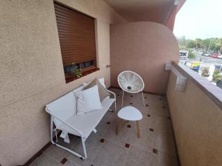 Safrán Holiday Apartment - 9