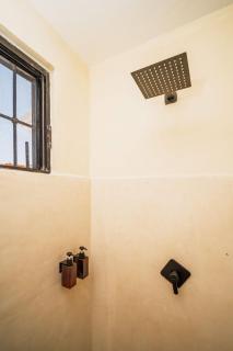 Compact Studio with Balcony Park View Casa Jurel - 1