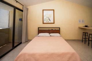Compact Studio with Balcony Park View Casa Jurel - Cancún - 3