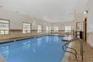 Best Western Wainwright Inn & Suites - 4