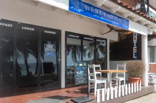 Mini Penthouse Beachfront - Bay View in West End - 2