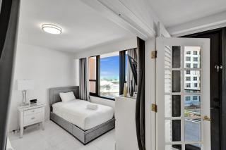 Beautiful Oceanside Retreat Beach Service 609 - 2