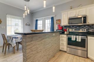 Island Retreat with Pool Access - 1 Block to Beach! - 2