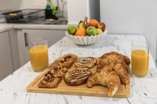 Stylish 4 Bed House In Chorley - 4