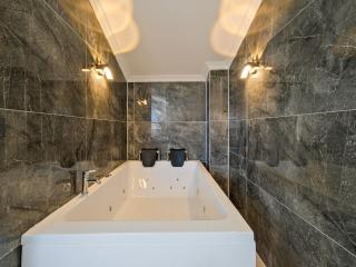 Detached Villa with Private Pool - Oludeniz, Fethiye - Fethiye - 8