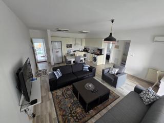 Luxury Apartment in Saklikent Site - Limassol - 8