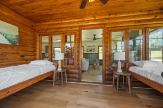 Willow Heaven - Lakefront Cabin Escape - 5