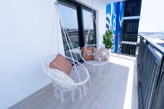 1BR Yas Island - Walk to F1, Ferrari & SeaWorld - 7