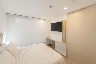 Suite Ejecutiva Arezzo Edificio Turístico en Santa Bárbara, Usaquen - 4