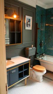 Whalley Range Gem: Elegant 3-Bed Edwardian Home - Manchester - 6