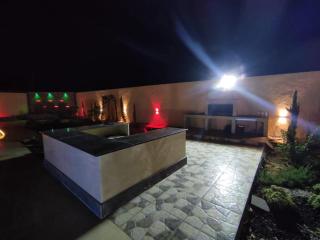 alqaisar chalet - 3