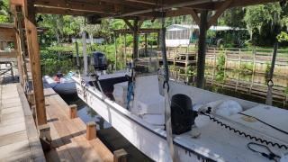 FREE BOAT to use ,Fish Camp, Water Front, Pets ok - 5