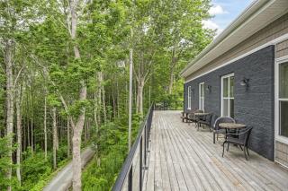 Best Western Plus Bridgewater Hotel & Convention Centre - 1