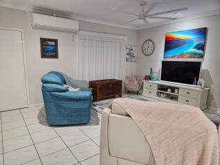 Gorgeous Private Relaxing Quite Homestay - Westcourt - 2