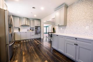 Beach Breeze Inn - 5