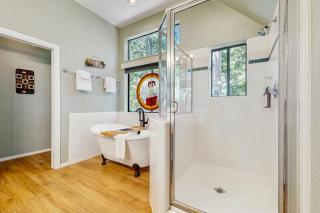 The Rockin' Buffalo - 2