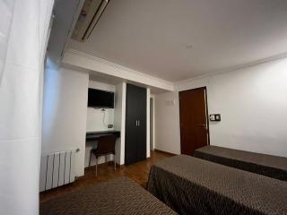 Hotel Zurich - 1