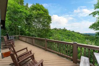 Min to Hatley Pt - Stunning Mtn Views - Hot Tub - 7