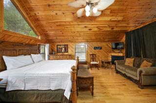 Secluded Views, Fire Pit, Hot Tub, Pool Access - 5