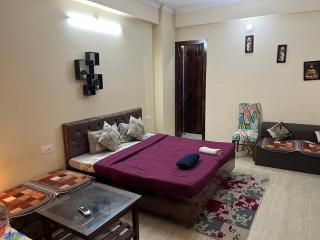 The Platinum Palisade 1BHK 2Double Beds in Tapovan - Rishīkesh - 8