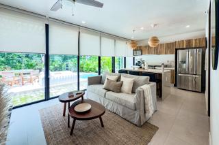Paradise Awaits @ TAO Edena 32 - Tulum - 7