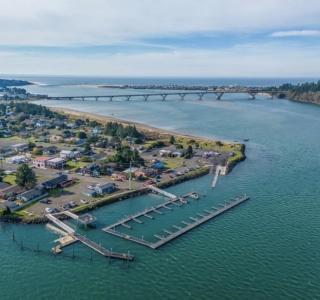 Coastal Happiness - Waldport - 8