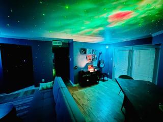 The House of the Austin Blues - 8