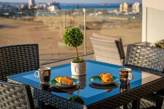 Majestic Sunset Salt Lake Views 300m From Beach - 5
