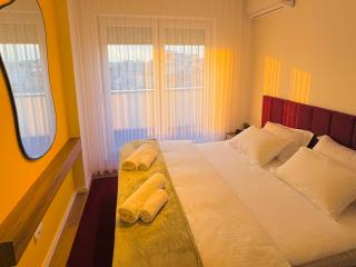 Urban Apartments CityCenter - 8