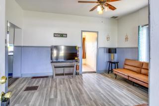 Walk to Fairgrounds Bladen Countryside Hideaway! - - 6