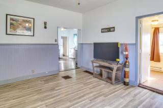 Walk to Fairgrounds Bladen Countryside Hideaway! - - 5