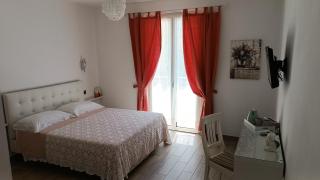 LE GEMME Bed & Breakfast con parcheggio e giardino - 3