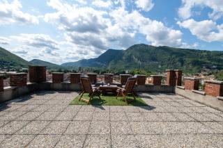 Bella Alda Beautiful Como Castle Penthouse - Canzo - 8