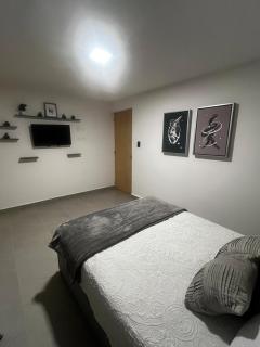 Departamento en zona centrica y planta baja con jardin - Miravalle - 1