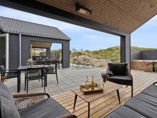 5 star holiday home in Ringkøbing - Ringkøbing - 5